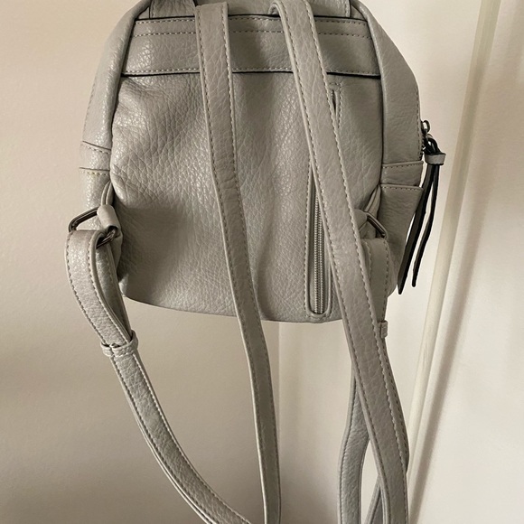 Mini gray backpack - Picture 2 of 3